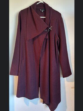 Carré Noir - Long Burgundy Coat